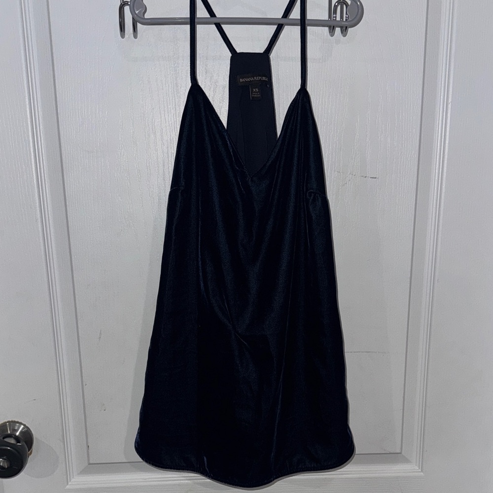 Women’s Banana Republic Velvet Navy Sleeveless Tank XS